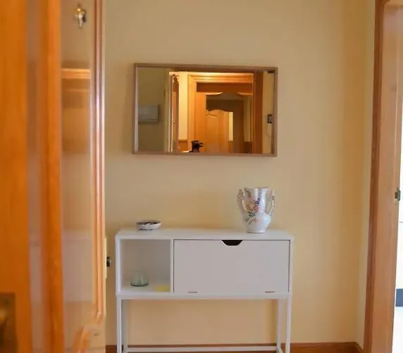 Acogedor Piso Con Vistas En アパート サダ